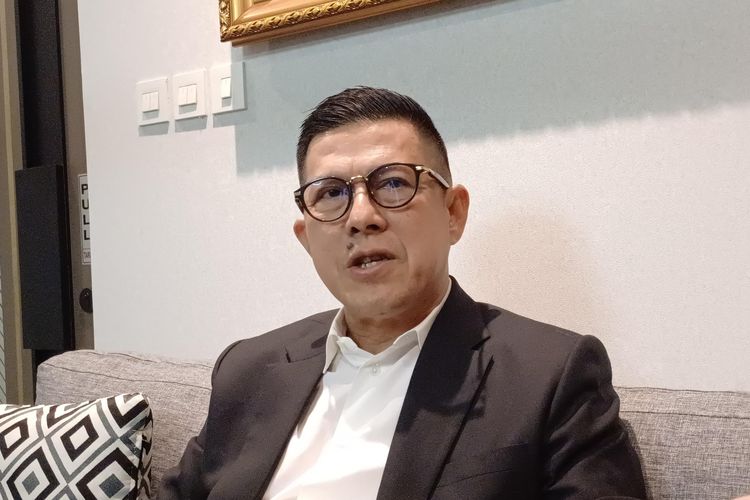 Anggota DPR Sentil Pejabat Pakai Strobo di Jalan: 